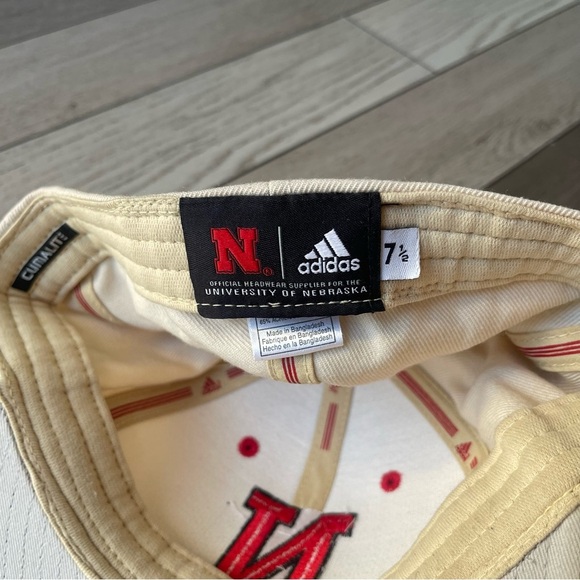 Adidas Nebraska Cornhuskers Cream and Red Cap with N Logo - Picture 5 of 5